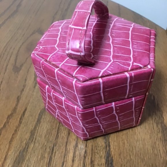 Travel Jewelry Box - Picture 3 of 9